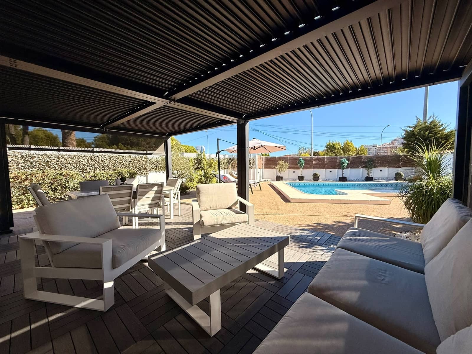 Chalet de 3 habitaciones en Calpe / Calp en venta con piscina garaje - 639.000 € (Ref: 10091328)
