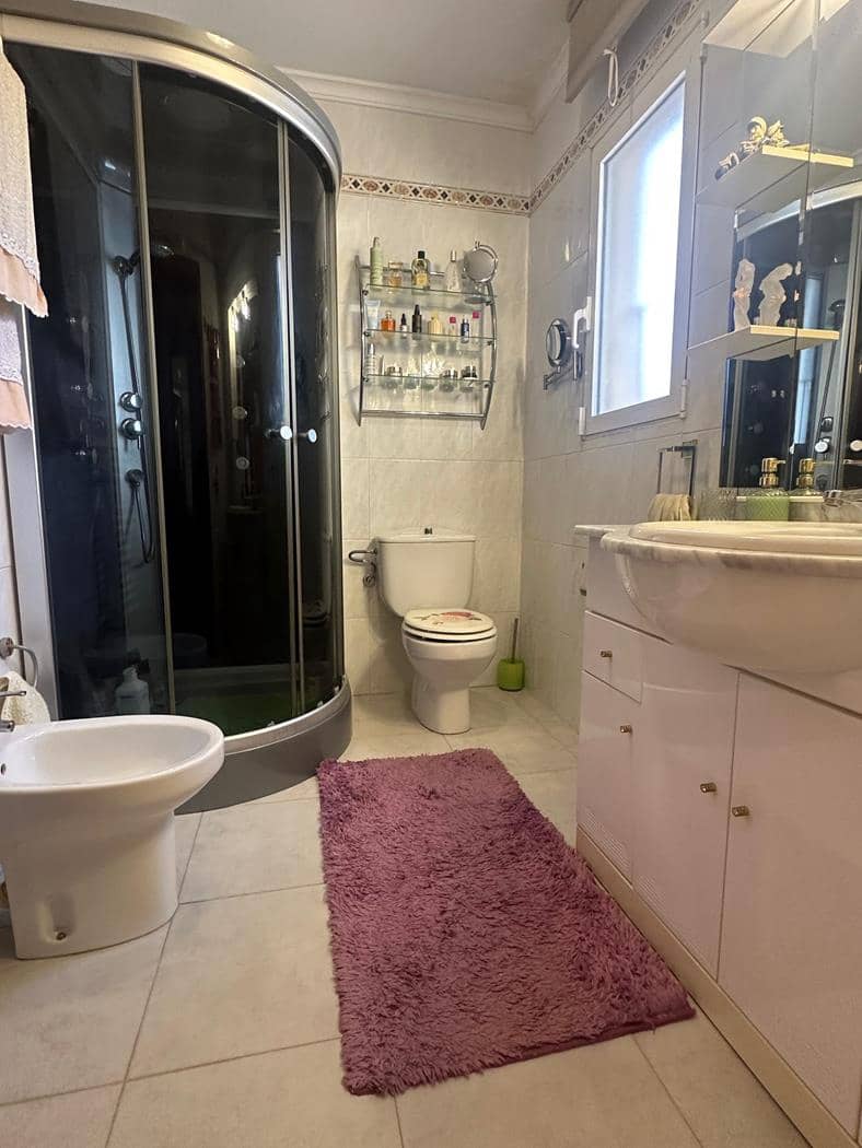 5 quarto Moradia para venda em Calpe / Calp com piscina garagem - 745 000 € (Ref: 10098760)