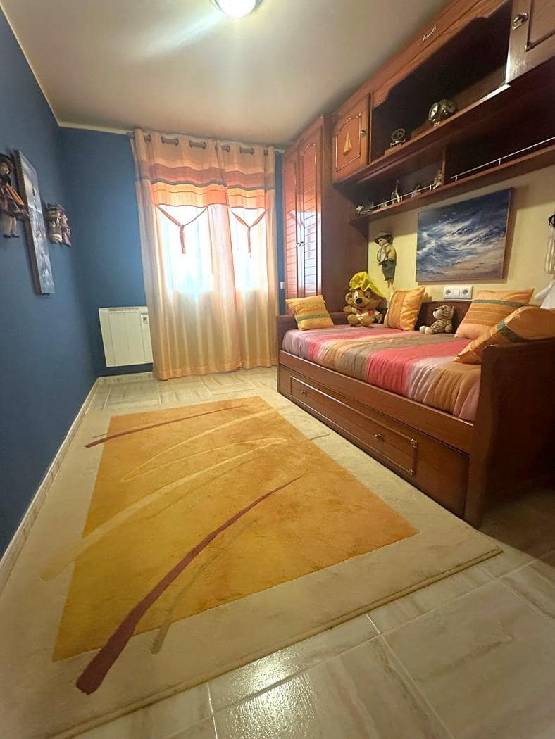 5 quarto Moradia para venda em Calpe / Calp com piscina garagem - 745 000 € (Ref: 10098760)