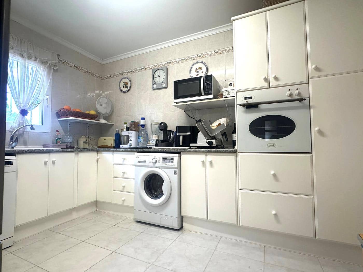 5 quarto Moradia para venda em Calpe / Calp com piscina garagem - 745 000 € (Ref: 10098760)