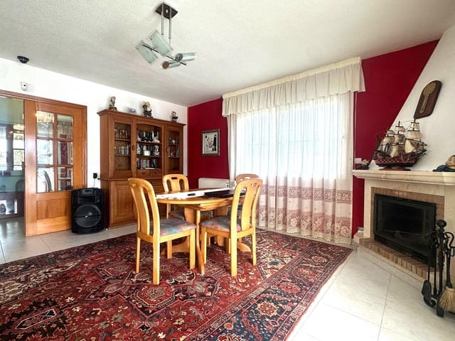 5 quarto Moradia para venda em Cometa - Carrió, Calpe / Calp com piscina garagem - 745 000 € (Ref: 10098760)