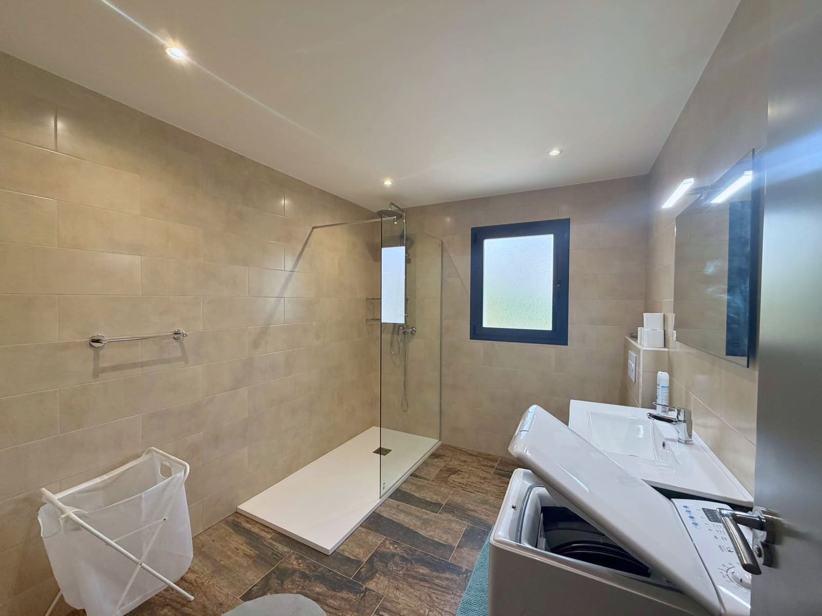 6 bedroom Villa for sale in Calpe / Calp with pool garage - € 999,000 (Ref: 10160055)