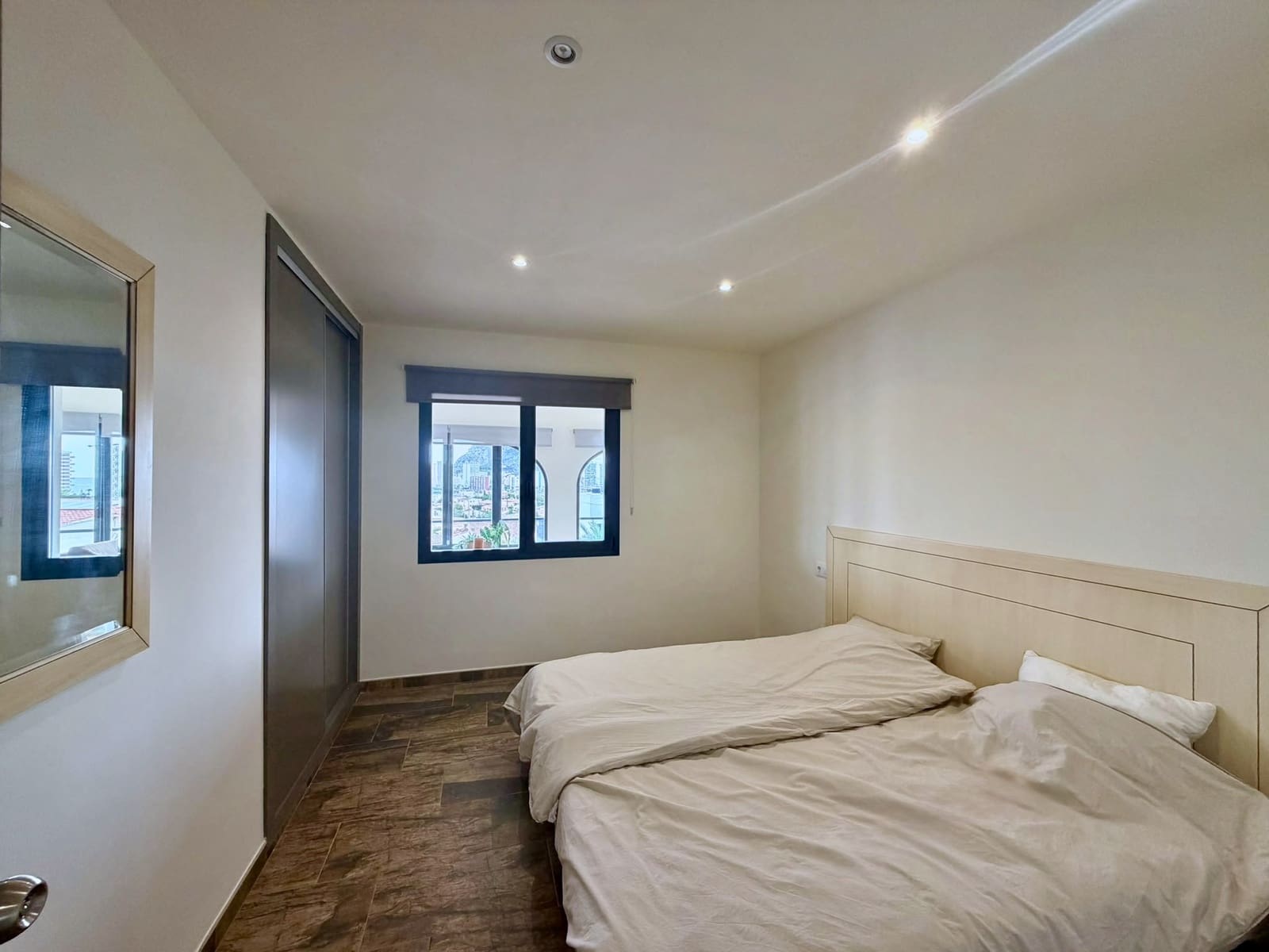 6 bedroom Villa for sale in Calpe / Calp with pool garage - € 999,000 (Ref: 10160055)