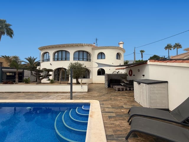 Chalet de 6 habitaciones en Cometa - Carrió, Calpe / Calp en venta con piscina garaje - 999.000 € (Ref: 10160055)