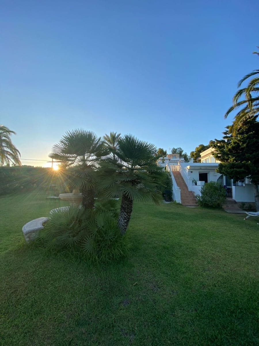 6 makuuhuone Huvila myytävänä paikassa Benissa mukana uima-altaan - 1 875 000 € (Ref: 8374510)