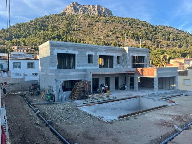 3 sypialnia Willa na sprzedaż w Canuta, Calpe / Calp z basenem garażem - 1 150 000 € (Ref: 8532824)