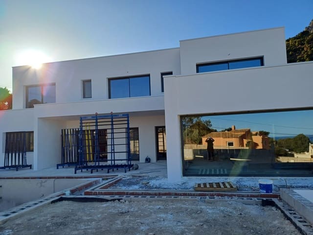 3 sypialnia Willa na sprzedaż w Canuta, Calpe / Calp z basenem garażem - 1 150 000 € (Ref: 8532824)