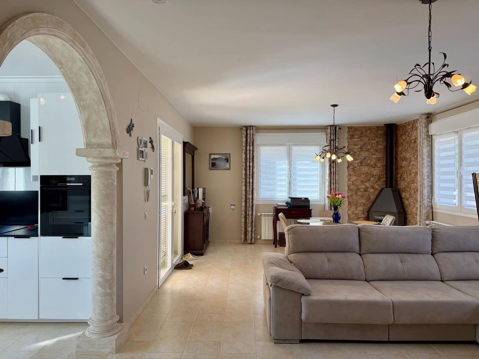 4 sypialnia Willa na sprzedaż w Calpe / Calp z basenem garażem - 595 000 € (Ref: 8790096)