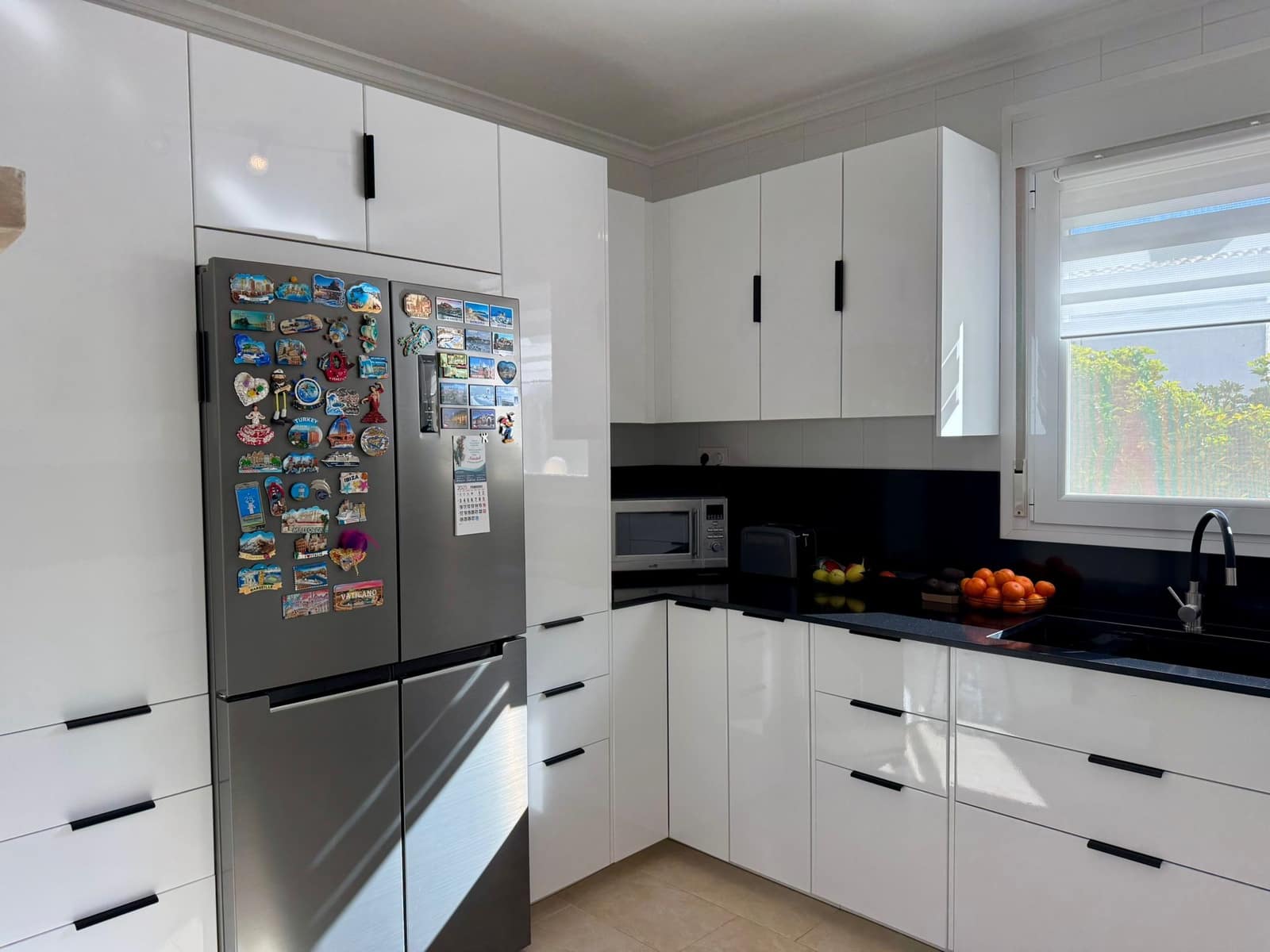 4 sypialnia Willa na sprzedaż w Calpe / Calp z basenem garażem - 595 000 € (Ref: 8790096)