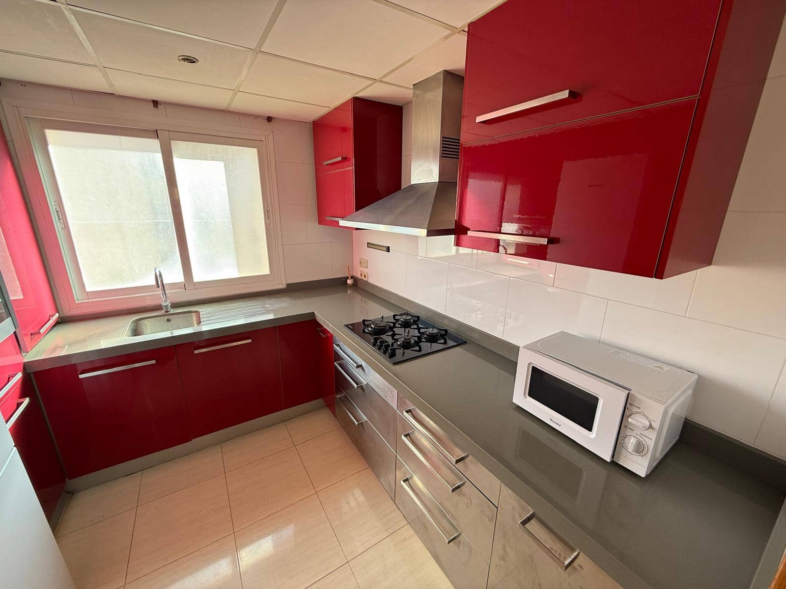 3 soverom Leilighet til salgs i Calpe / Calp med svømmebasseng garasje - € 330 000 (Ref: 8806519)