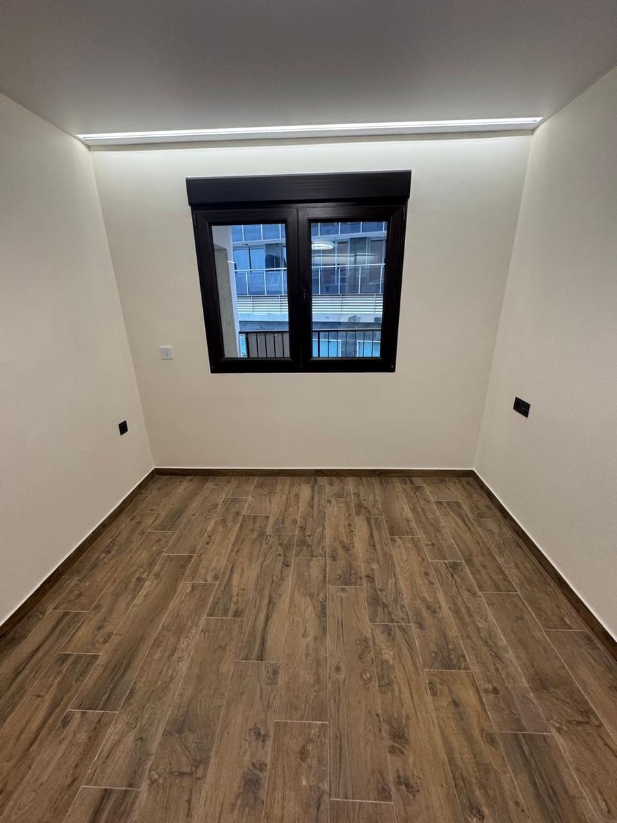 2 soveværelse Lejlighed til salg i Calpe / Calp med garage - € 390.000 (Ref: 8853158)