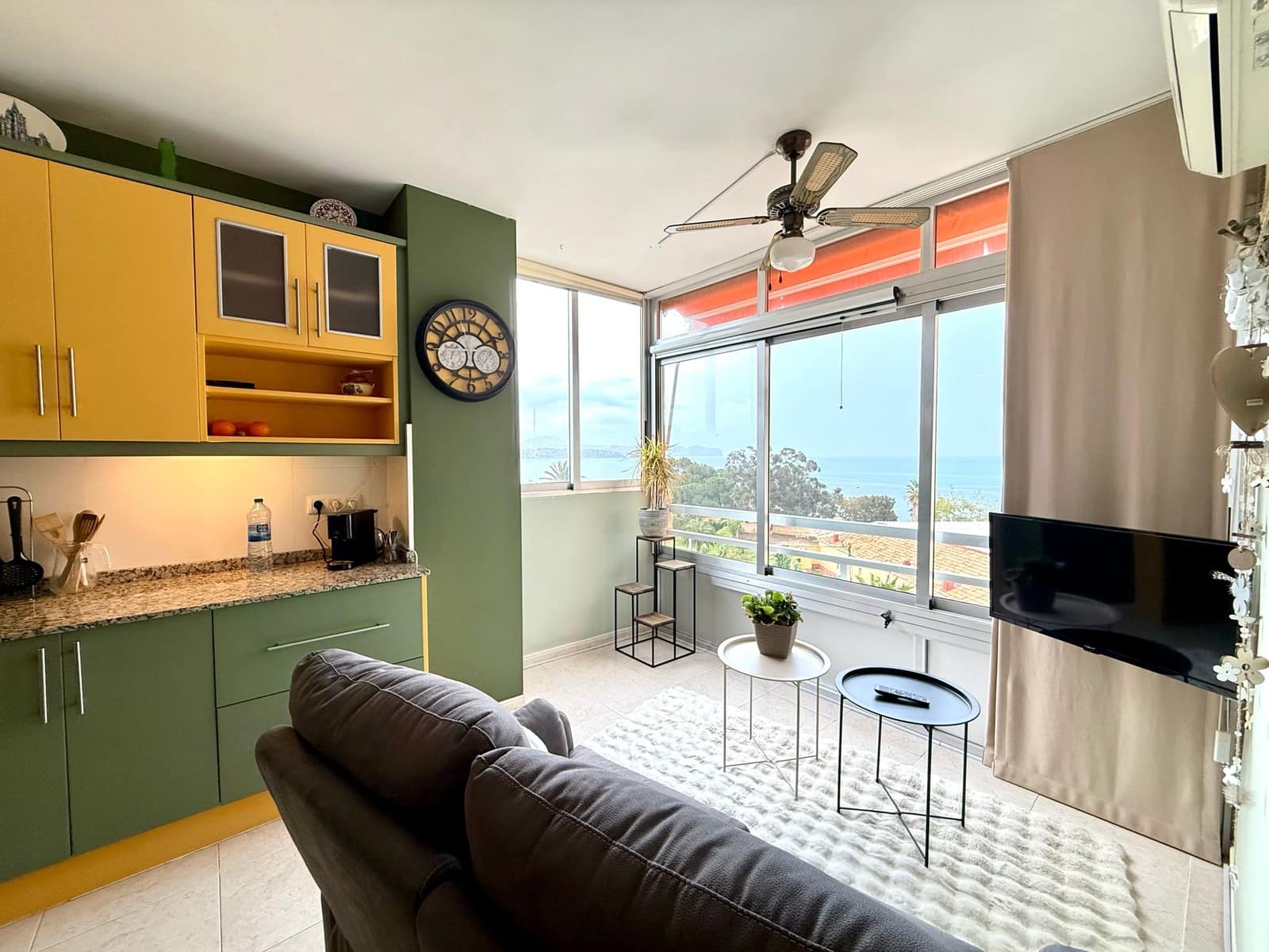 2 quarto Apartamento de Praia para venda em Calpe / Calp com piscina garagem - 220 000 € (Ref: 8873145)