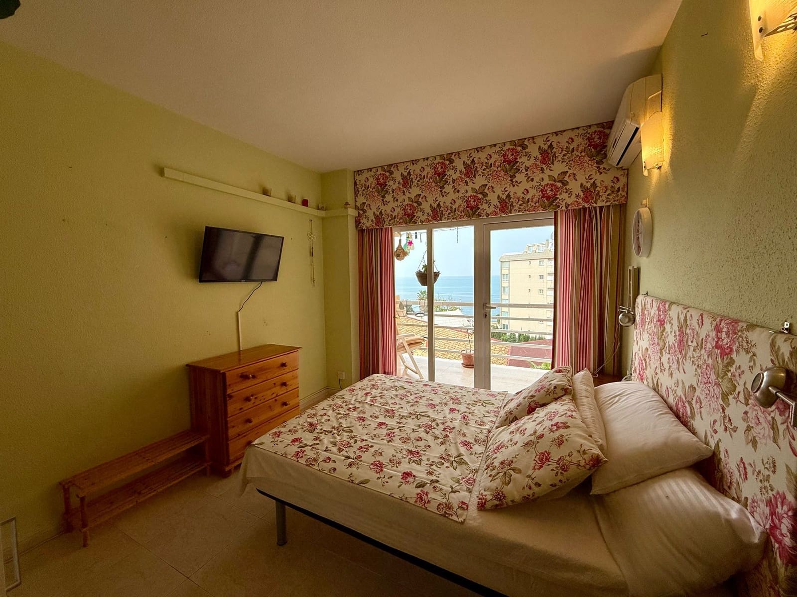 2 quarto Apartamento de Praia para venda em Calpe / Calp com piscina garagem - 220 000 € (Ref: 8873145)