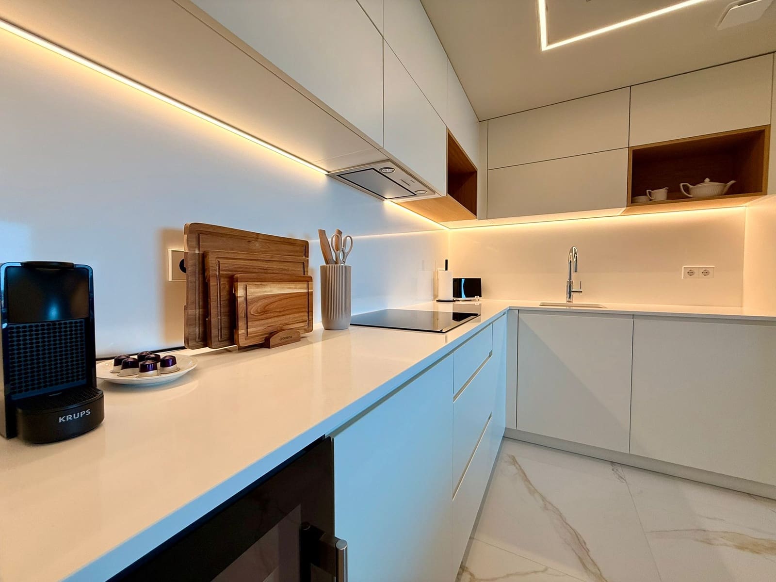 3 slaapkamer Appartement te koop in Denia met zwembad garage - € 778.000 (Ref: 8909680)