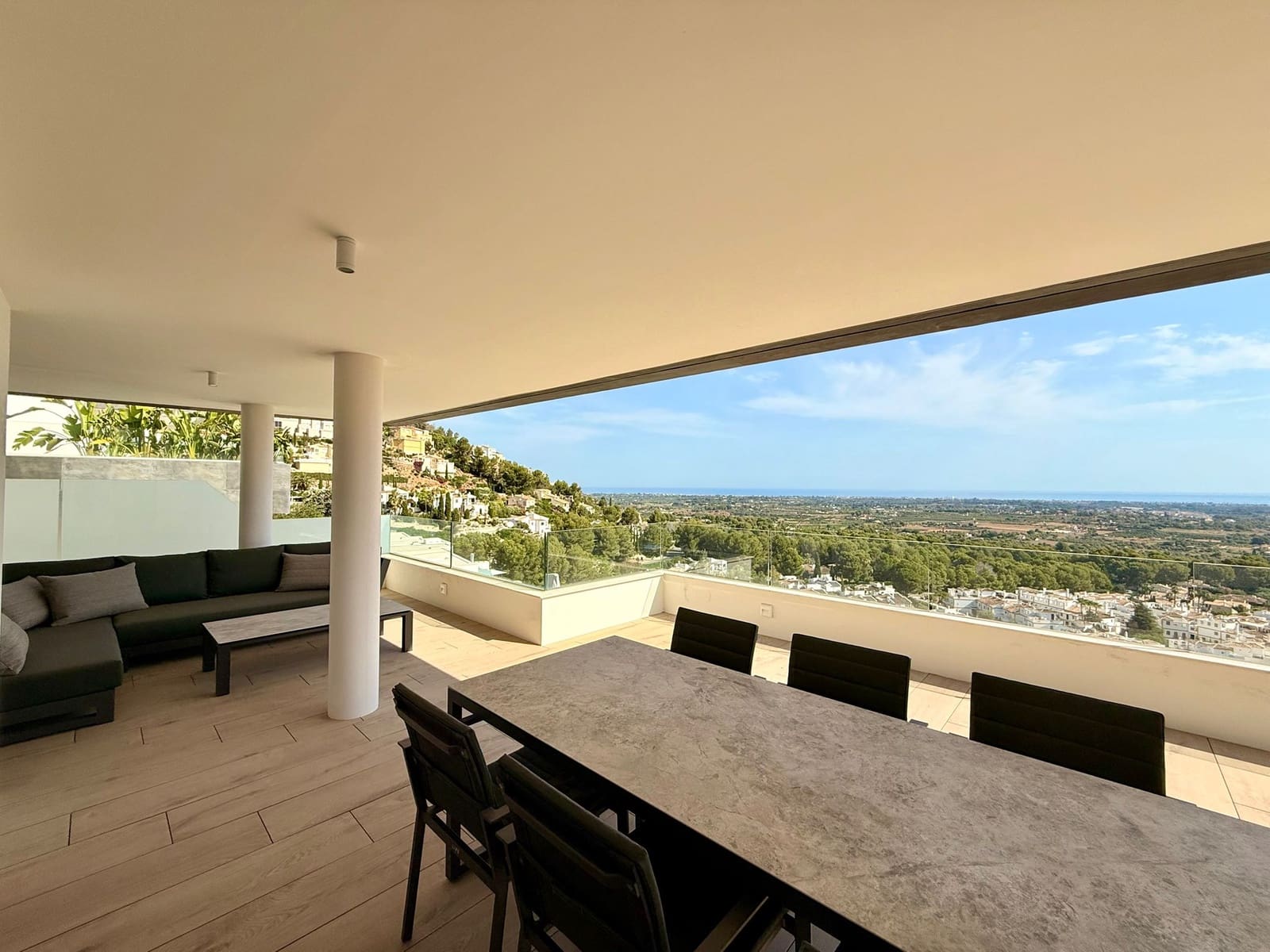 3 slaapkamer Appartement te koop in Denia met zwembad garage - € 778.000 (Ref: 8909680)