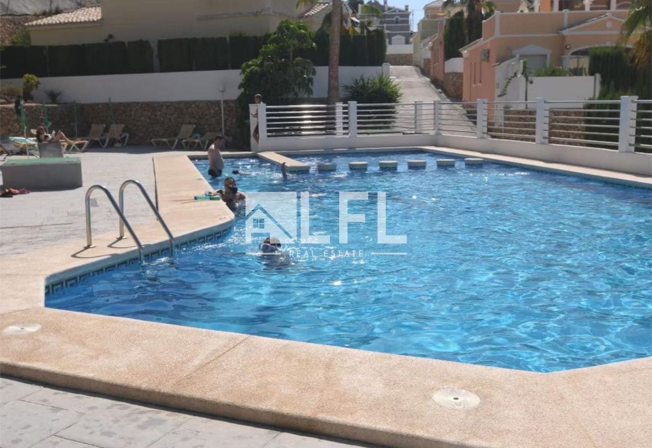 3 soverom Bungalow til salgs i Calpe / Calp med svømmebasseng garasje - € 459 000 (Ref: 9007836)