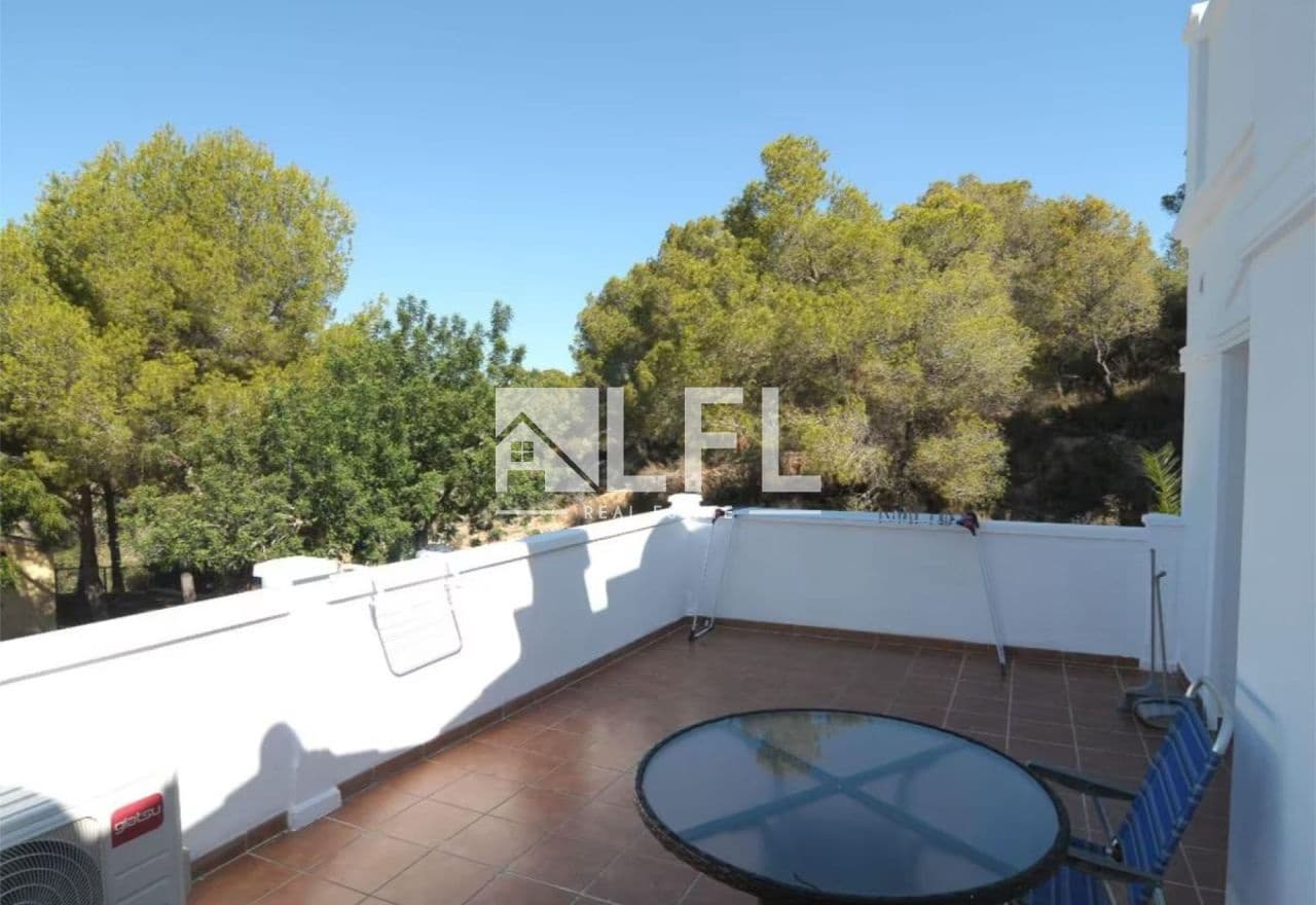 3 soverom Bungalow til salgs i Calpe / Calp med svømmebasseng garasje - € 459 000 (Ref: 9007836)
