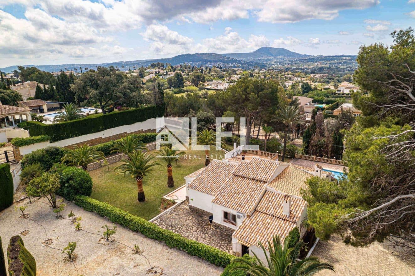 Willa na sprzedaż w Javea / Xabia z basenem garażem - 1 195 000 € (Ref: 9007837)