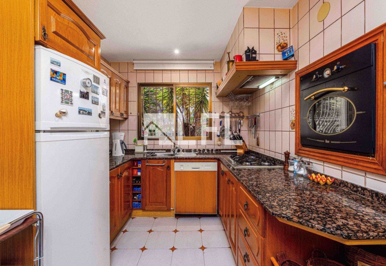 Willa na sprzedaż w Javea / Xabia z basenem garażem - 1 195 000 € (Ref: 9007837)