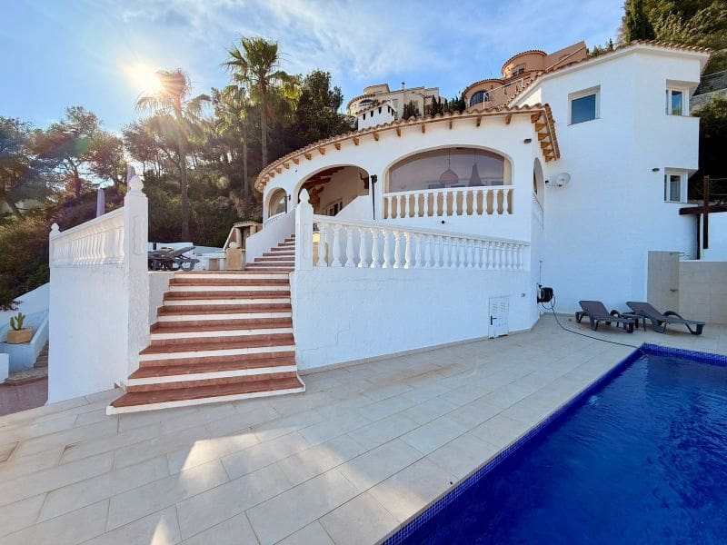 4 soverom Villa til salgs i Teulada-Moraira med svømmebasseng garasje - € 980 000 (Ref: 9015630)