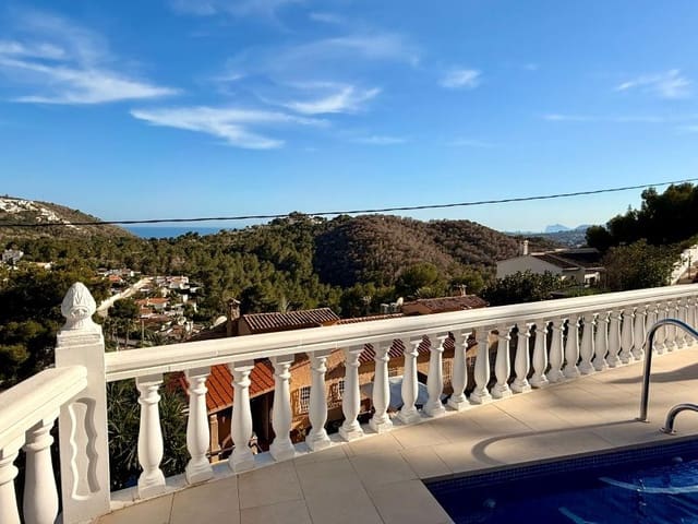 4 camera da letto Villa in vendita in Benimeit - Tabaira, Teulada-Moraira con piscina garage - 980.000 € (Rif: 9015630)