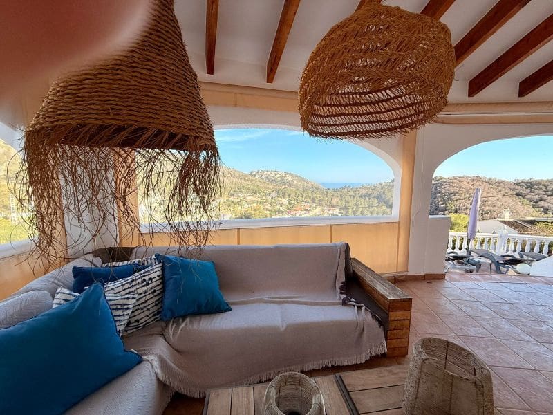 4 soverom Villa til salgs i Teulada-Moraira med svømmebasseng garasje - € 980 000 (Ref: 9015630)