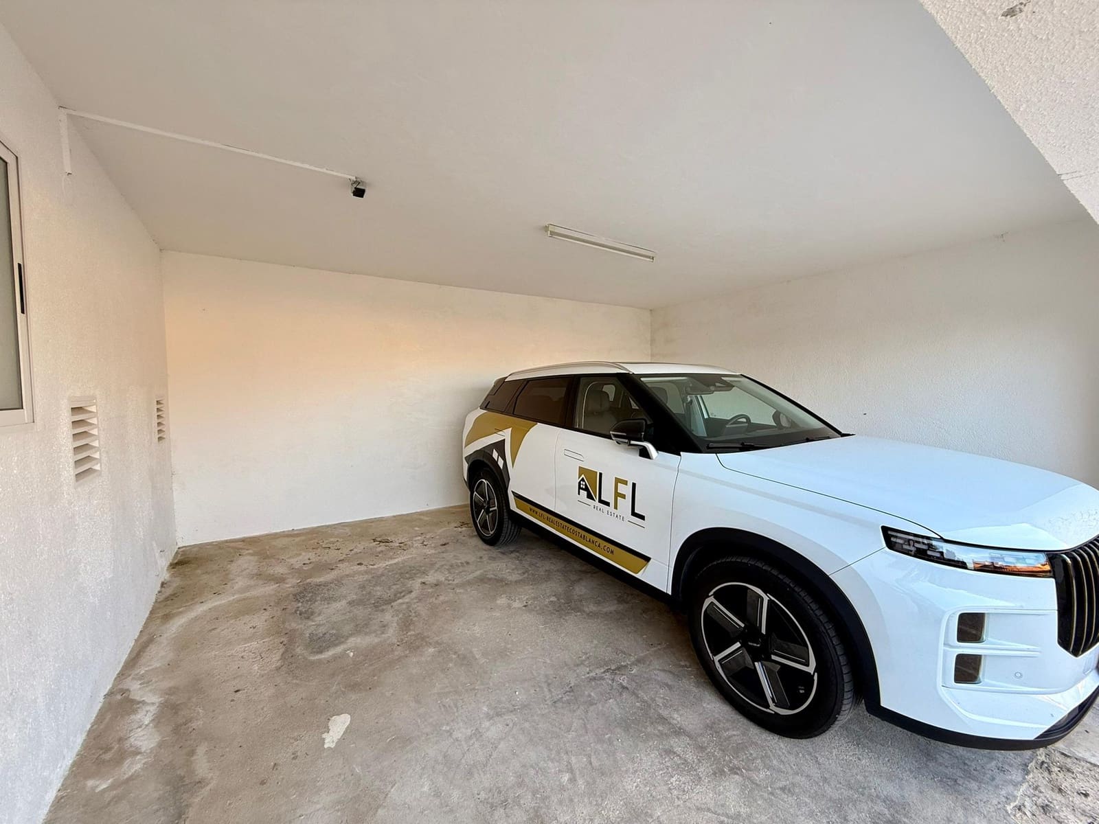 4 soverom Villa til salgs i Teulada-Moraira med svømmebasseng garasje - € 980 000 (Ref: 9015630)