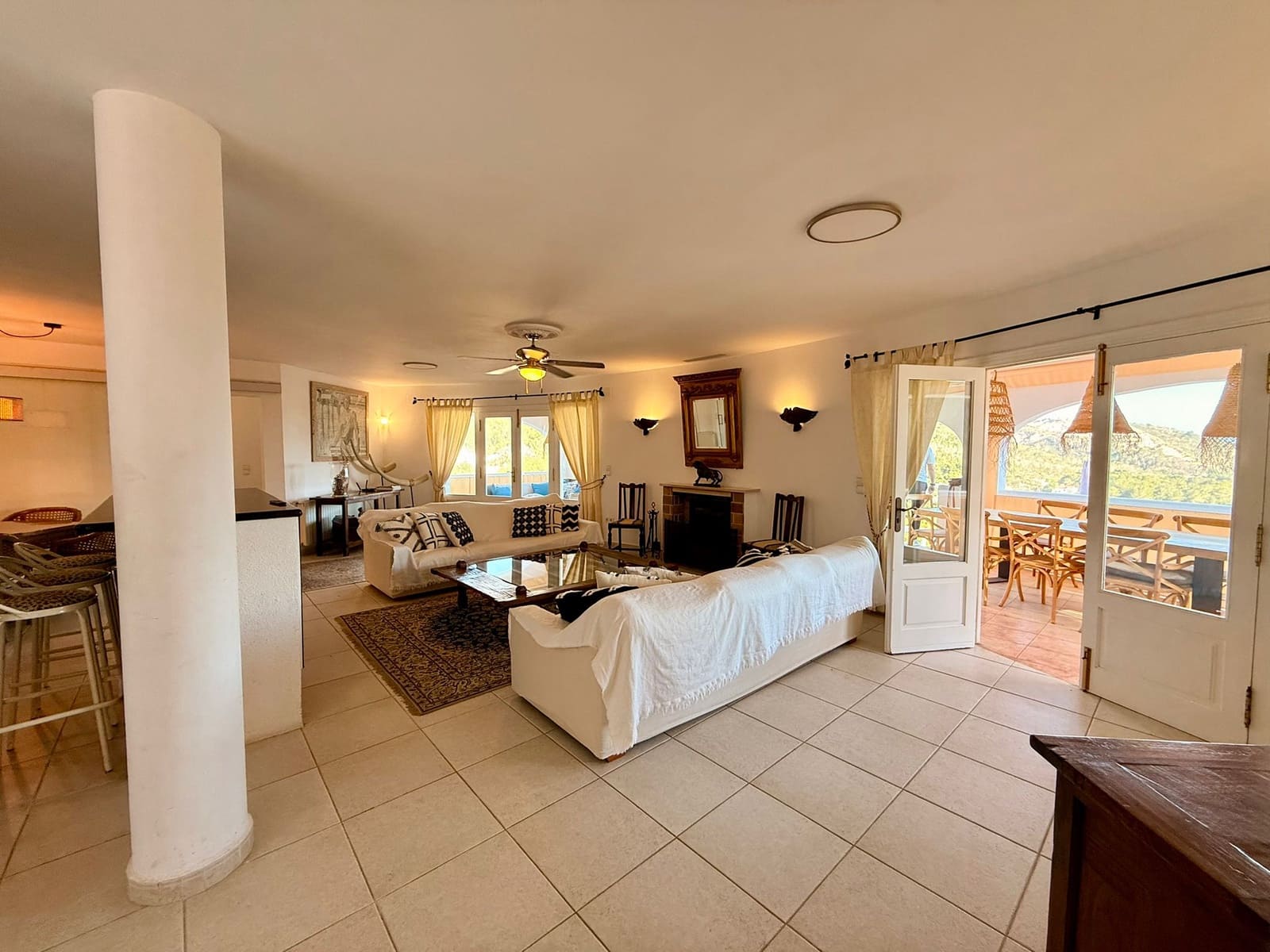 4 soverom Villa til salgs i Teulada-Moraira med svømmebasseng garasje - € 980 000 (Ref: 9015630)