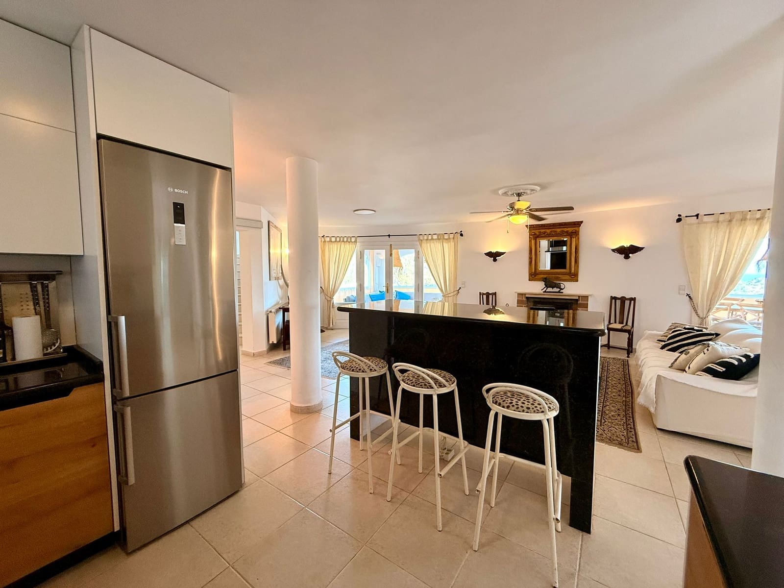 4 soverom Villa til salgs i Teulada-Moraira med svømmebasseng garasje - € 980 000 (Ref: 9015630)