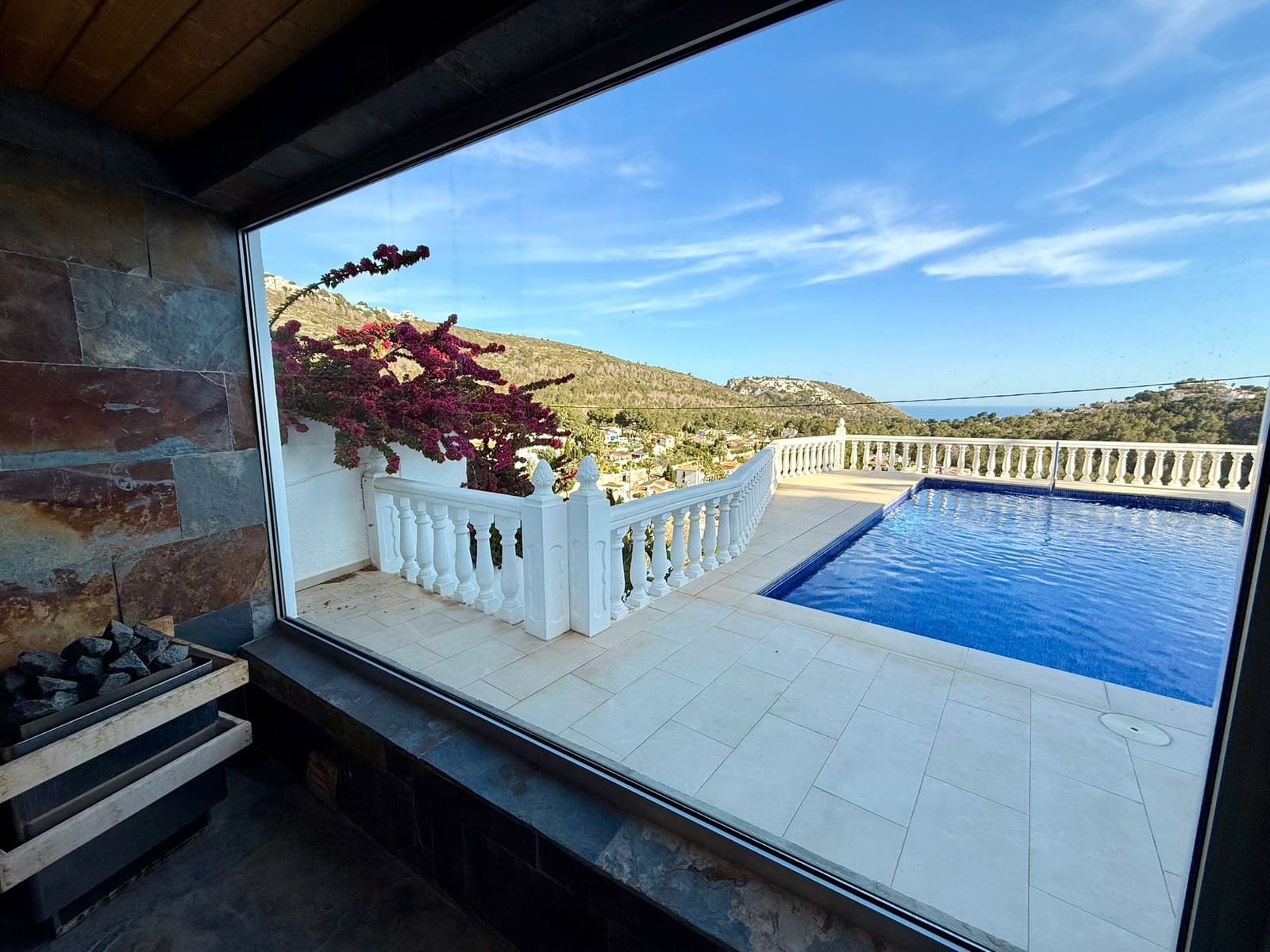 4 soverom Villa til salgs i Teulada-Moraira med svømmebasseng garasje - € 980 000 (Ref: 9015630)