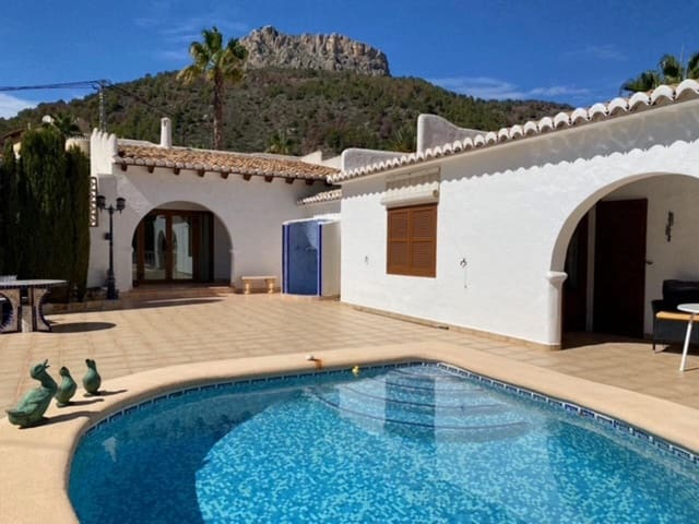 5 makuuhuone Huvila myytävänä paikassa Canuta, Calpe / Calp mukana uima-altaan 
autotalli - 949 000 € (Ref: 9027210)