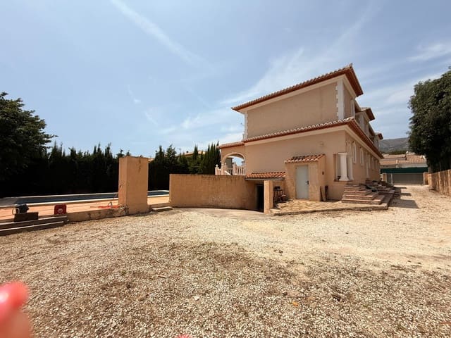 6 sypialnia Willa na sprzedaż w Gargasindi, Calpe / Calp z basenem garażem - 1 150 000 € (Ref: 9035470)