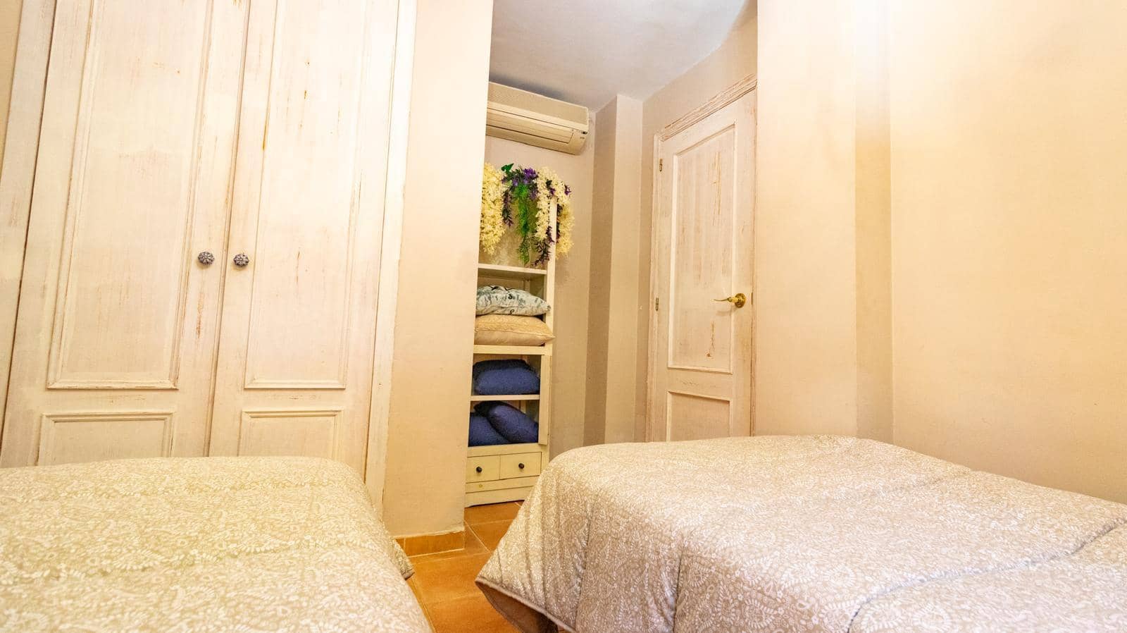 4 quarto Moradia em Banda para venda em Altea com piscina - 545 000 € (Ref: 9053565)