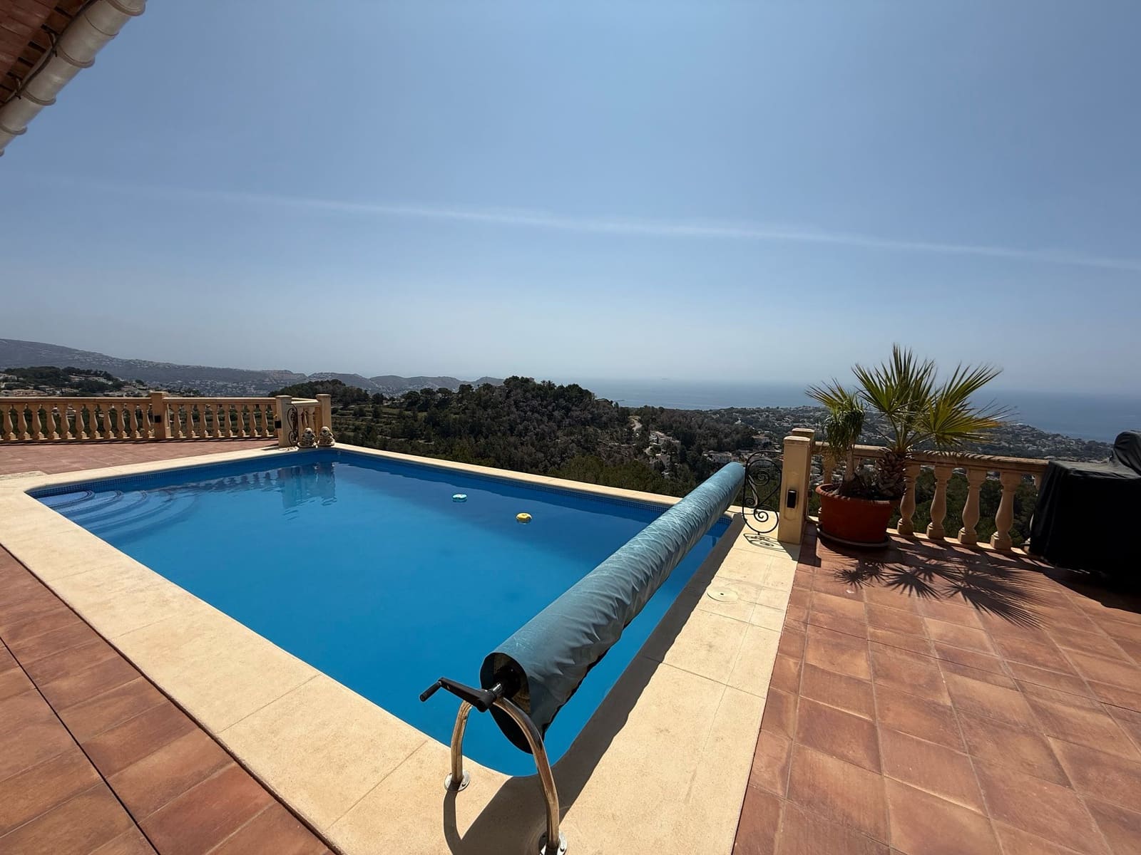 4 sypialnia Willa na sprzedaż w Teulada-Moraira z basenem garażem - 1 550 000 € (Ref: 9058146)