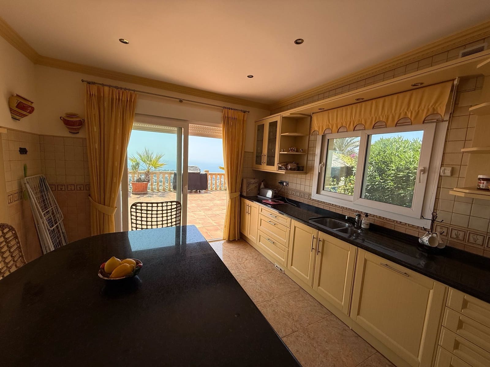 4 sypialnia Willa na sprzedaż w Teulada-Moraira z basenem garażem - 1 550 000 € (Ref: 9058146)