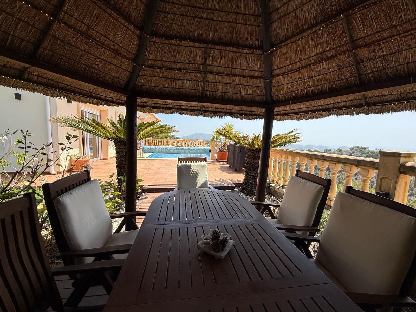 4 sypialnia Willa na sprzedaż w Teulada-Moraira z basenem garażem - 1 550 000 € (Ref: 9058146)