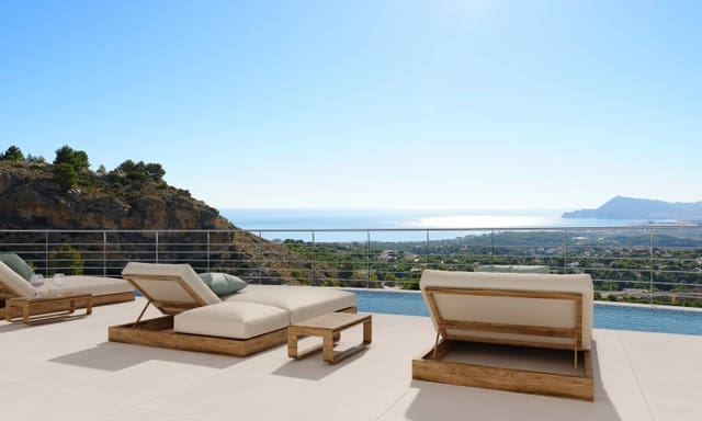 4 sypialnia Willa na sprzedaż w Alhama Springs, Altea z basenem garażem - 2 146 000 € (Ref: 9135096)