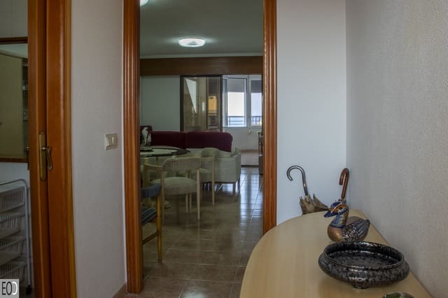 2 bedroom Beach Apartment for sale in Calpe / Calp with garage - € 390,000 (Ref: 9175423)