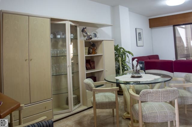 2 bedroom Beach Apartment for sale in Calpe / Calp with garage - € 390,000 (Ref: 9175423)