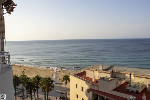 2 bedroom Beach Apartment for sale in Calpe / Calp with garage - € 390,000 (Ref: 9175423)