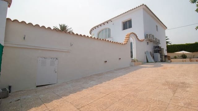 4 sypialnia Willa na sprzedaż w Cometa - Carrió, Calpe / Calp z basenem garażem - 830 000 € (Ref: 9194109)