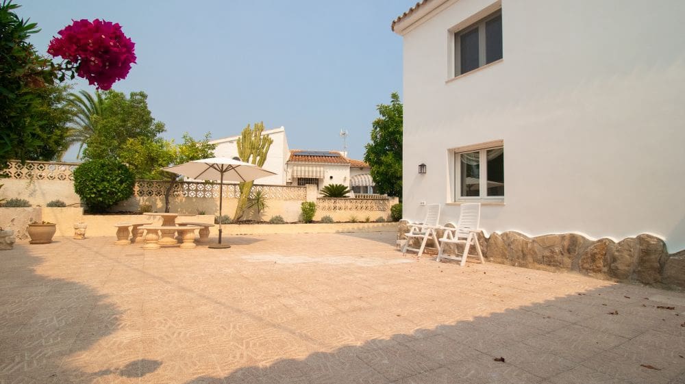 4 sypialnia Willa na sprzedaż w Calpe / Calp z basenem garażem - 830 000 € (Ref: 9194109)