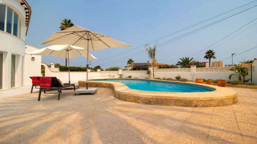 4 sypialnia Willa na sprzedaż w Calpe / Calp z basenem garażem - 830 000 € (Ref: 9194109)