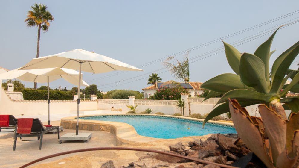 4 sypialnia Willa na sprzedaż w Calpe / Calp z basenem garażem - 830 000 € (Ref: 9194109)