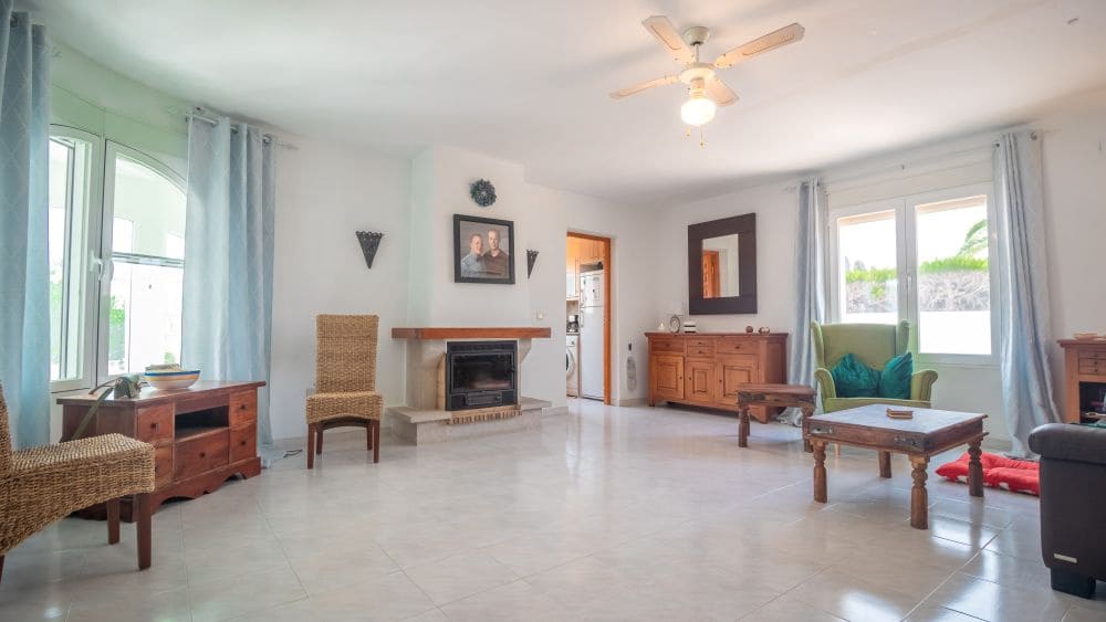 4 sypialnia Willa na sprzedaż w Calpe / Calp z basenem garażem - 830 000 € (Ref: 9194109)