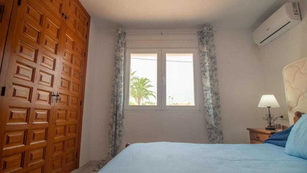 4 sypialnia Willa na sprzedaż w Calpe / Calp z basenem garażem - 830 000 € (Ref: 9194109)