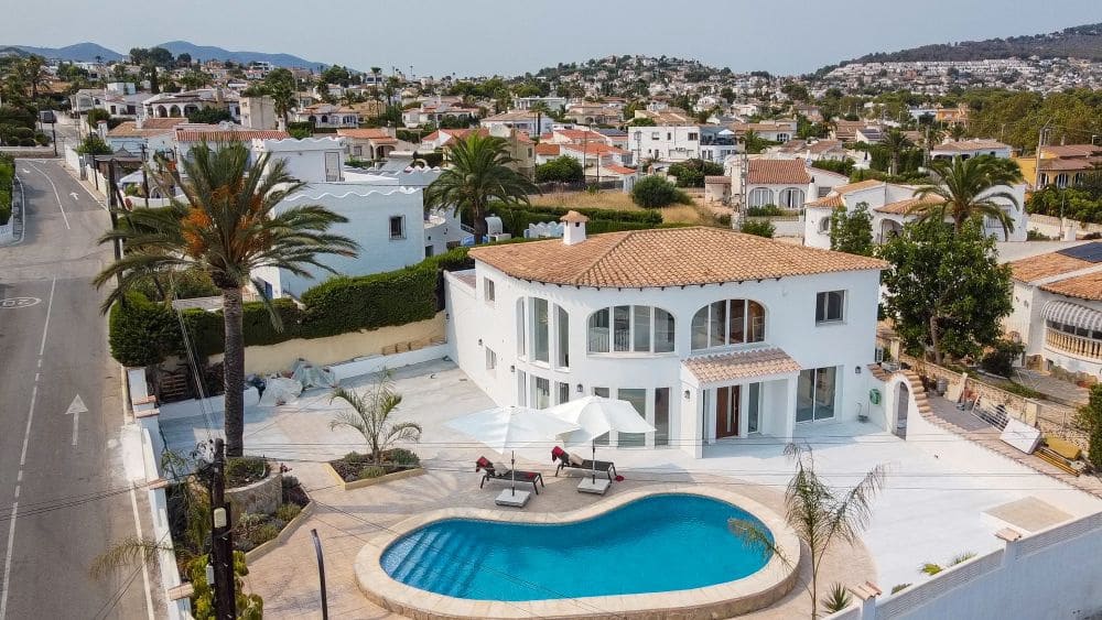 4 sypialnia Willa na sprzedaż w Calpe / Calp z basenem garażem - 830 000 € (Ref: 9194109)