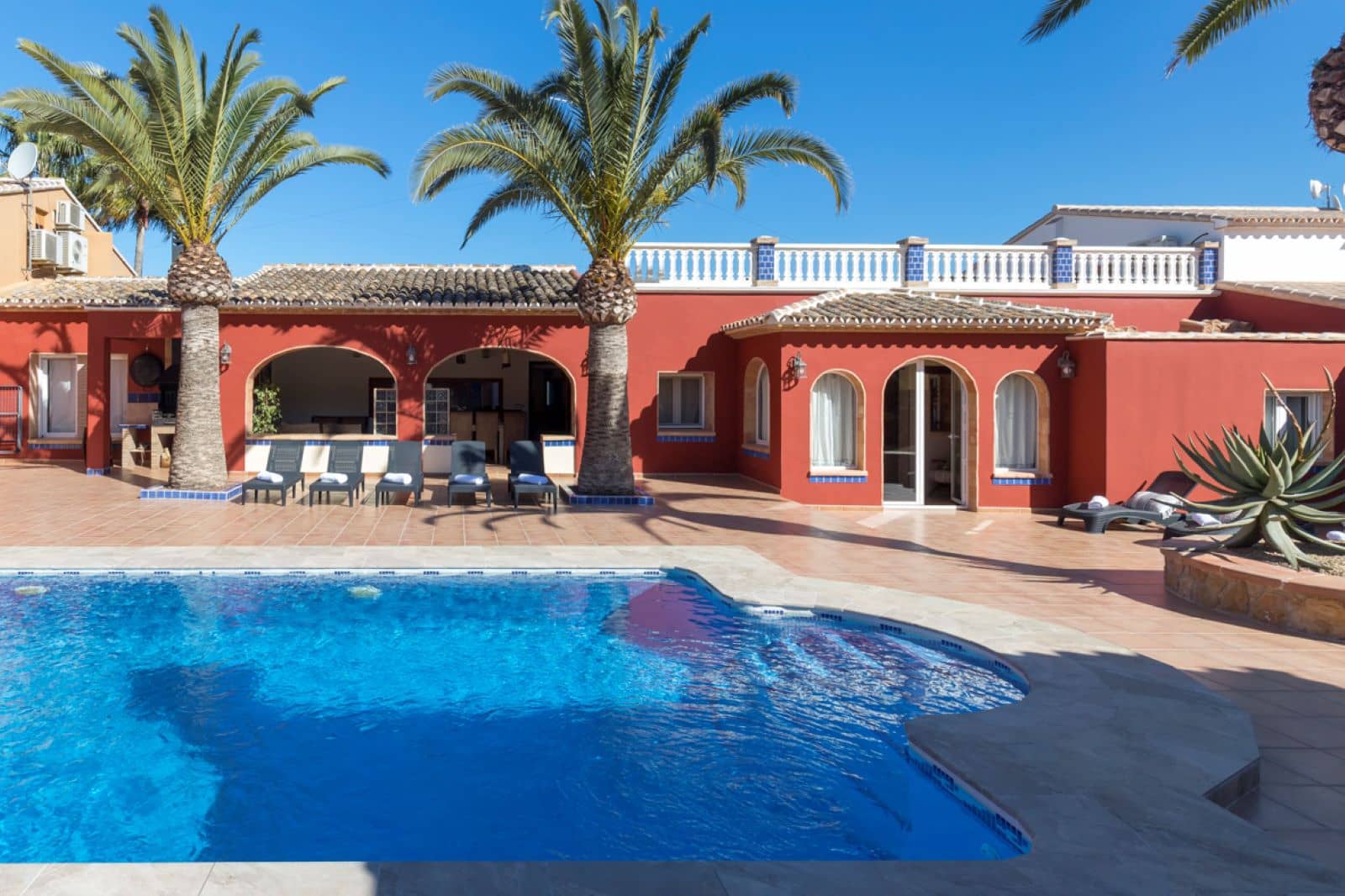 12 soveværelse Villa til salg i Jalon / Xalo med swimmingpool garage - € 1.550.000 (Ref: 9255493)