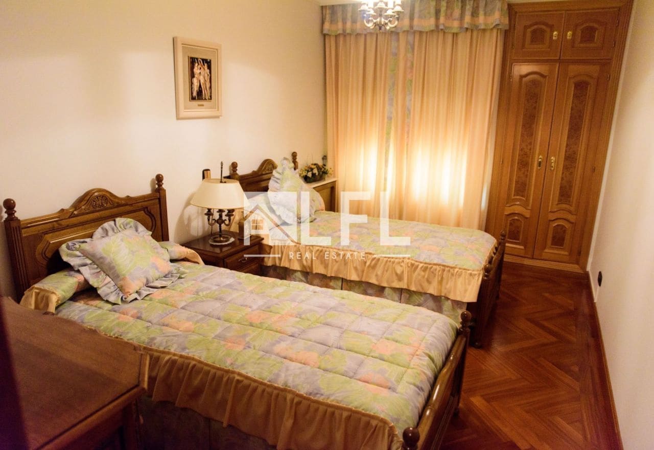 6 soveværelse Villa til salg i Caudete med garage - € 499.000 (Ref: 9255630)