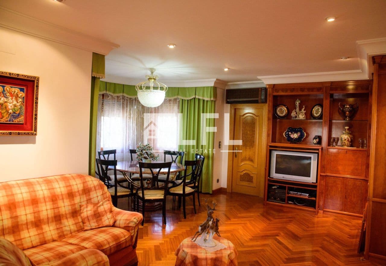 6 soveværelse Villa til salg i Caudete med garage - € 499.000 (Ref: 9255630)